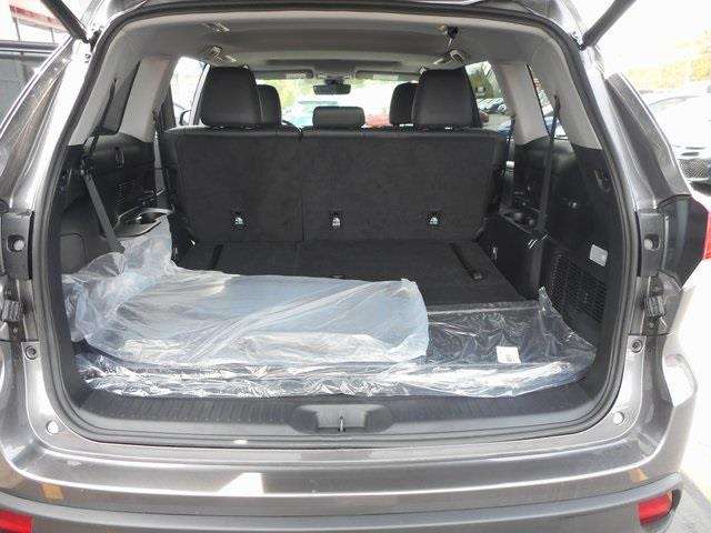 2017 Toyota Highlander AWD XLE 4dr SUV